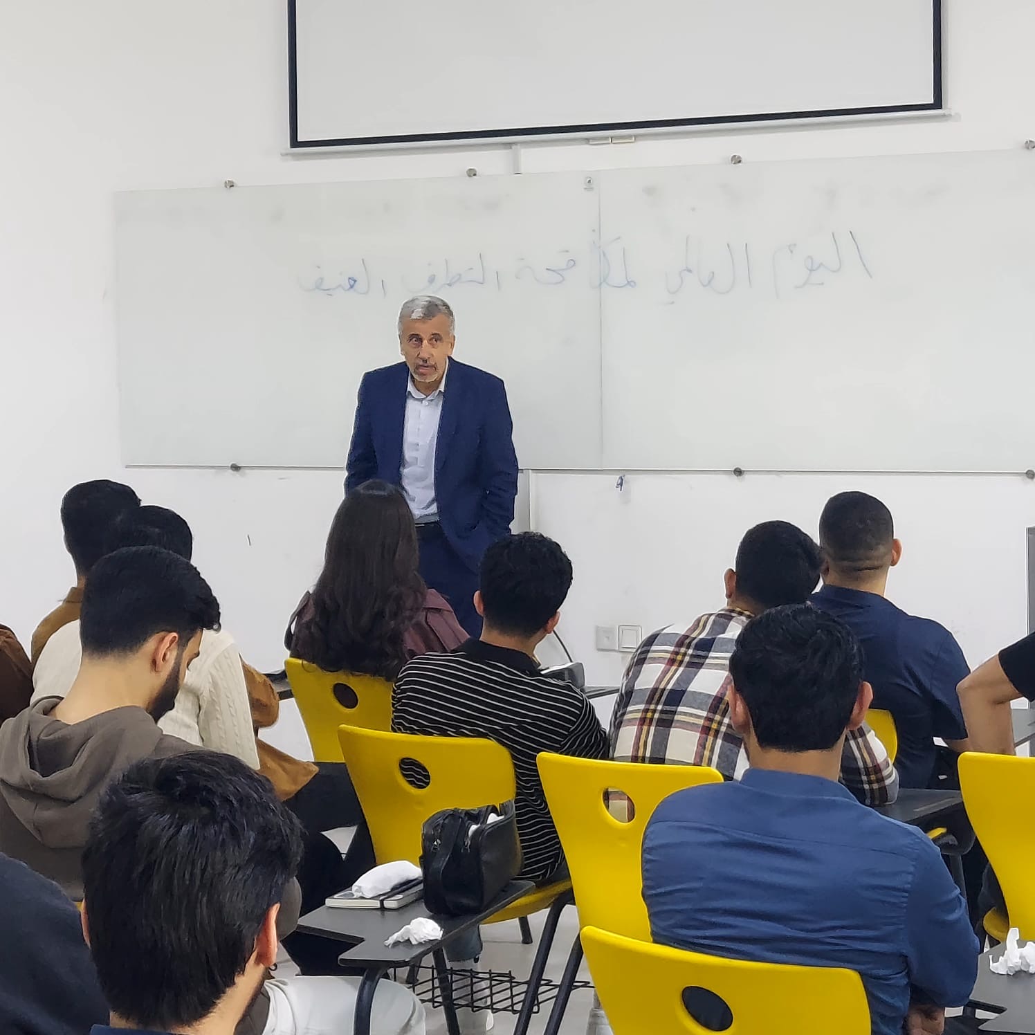 محاضرة ارشادية في كلية الهندسة