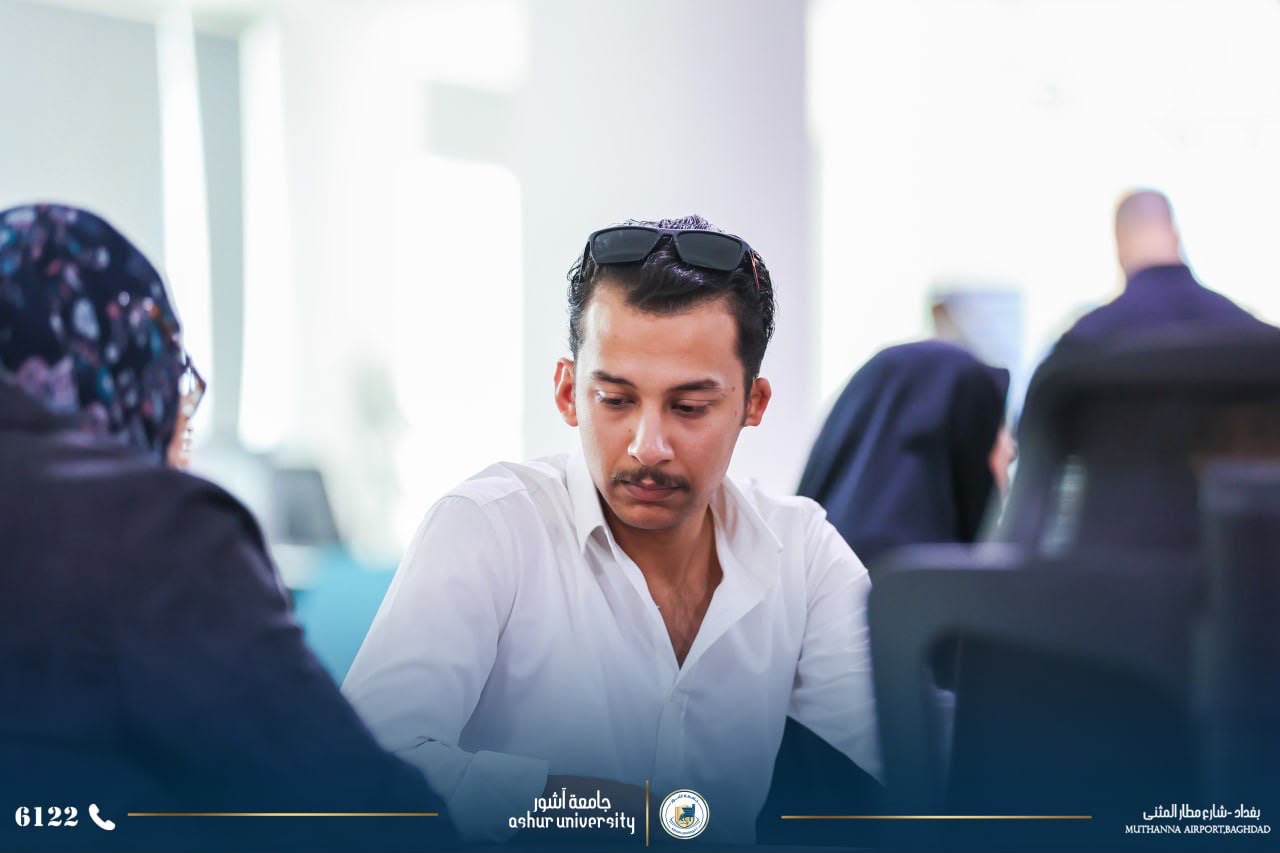 توافد طلبة السادس الاعدادي  لقسم التسجيل في جامعة آشــــــــــــور
