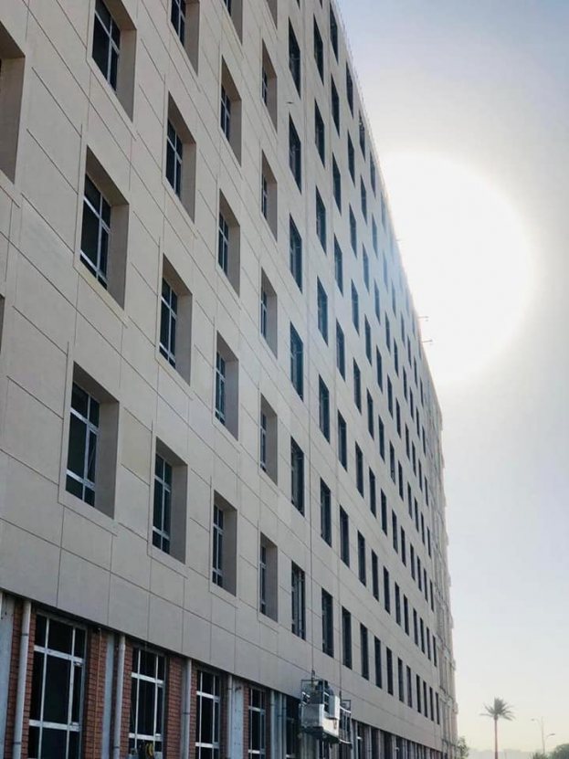 جهود متسارعة لإنجاز الصرح العلمي لكلية آشور الجامعة
