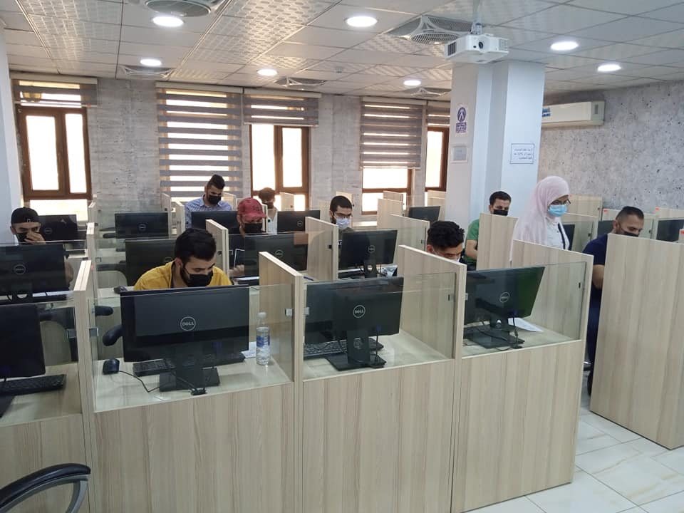  الامتحانات العملية لاقسام كلية آشور الجامعة