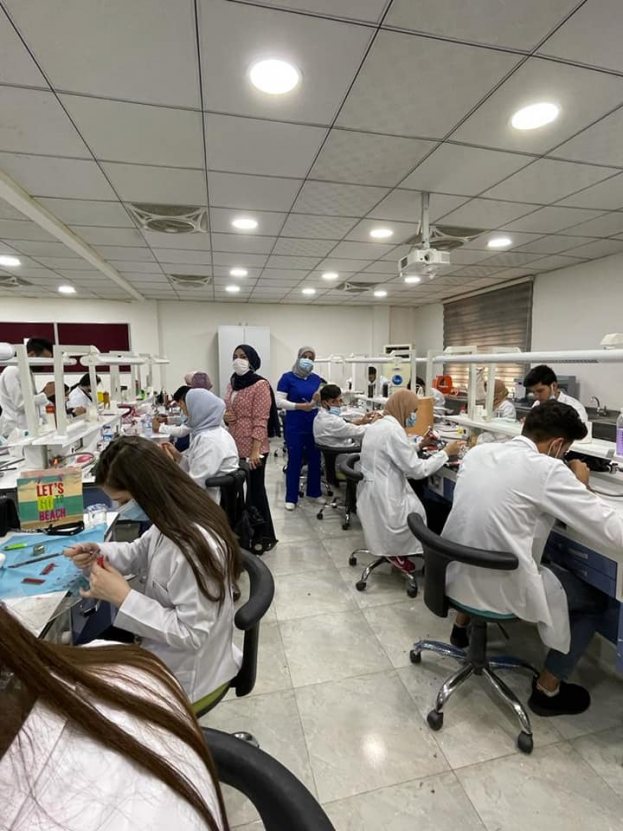 الامتحانات العملية لقسم طب الاسنان