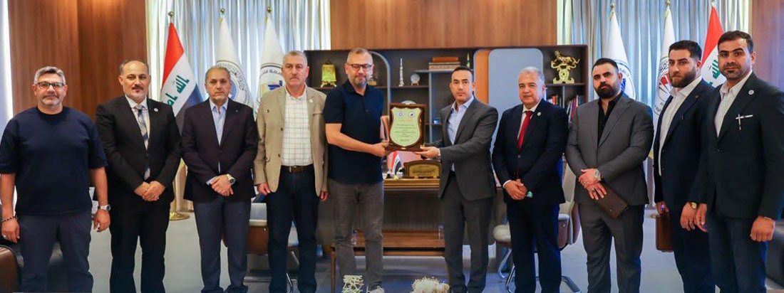 جامعة آشور تقيم محاضرة علمية حول الذكاء الاصطناعي ودوره في تطوير المهندس العراقي