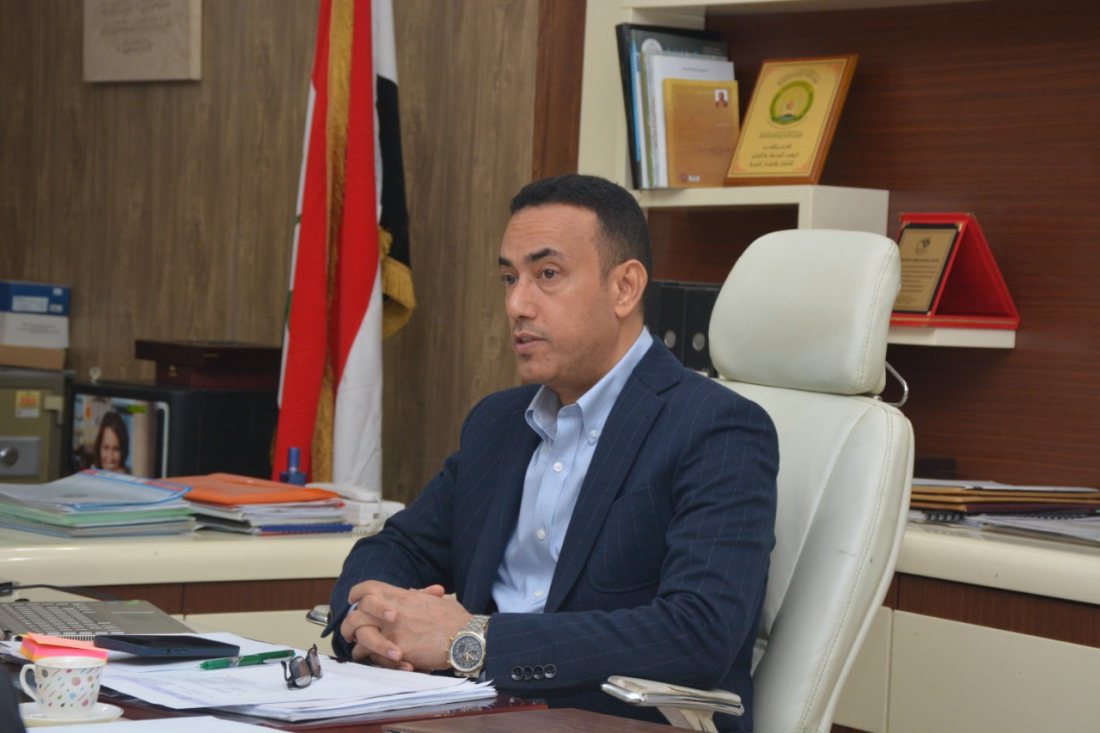السيد العميد يلتقي الطلبة المبدعين المشاركين في المهرجان الجامعي للفنون التشكيلية