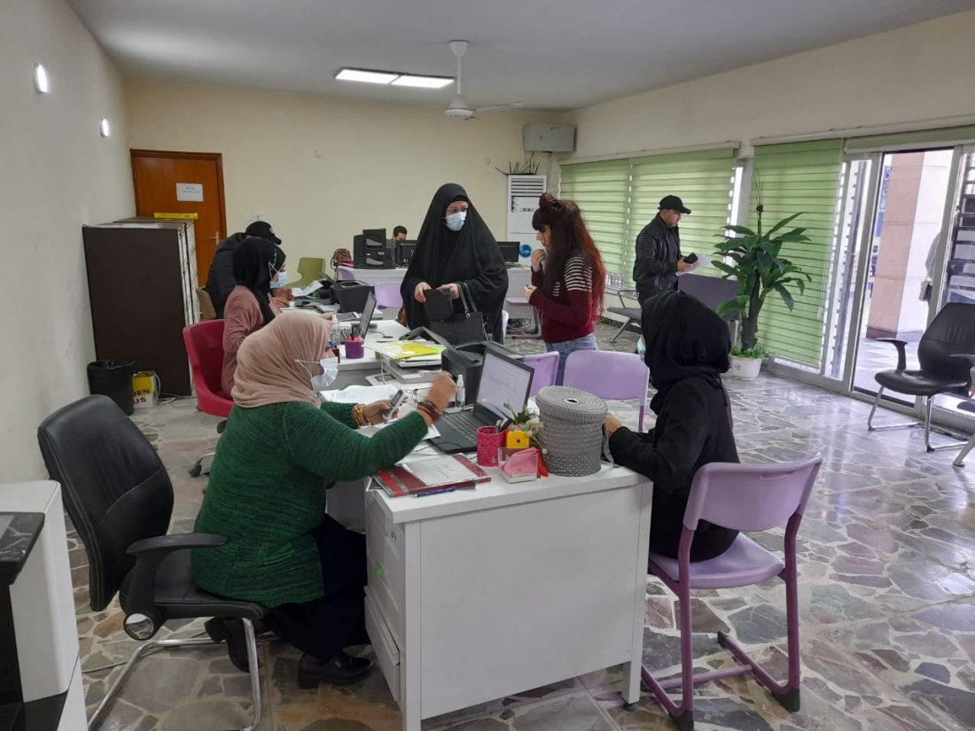 دعوة الطلبة لمراجعة كلية اشور الجامعة 