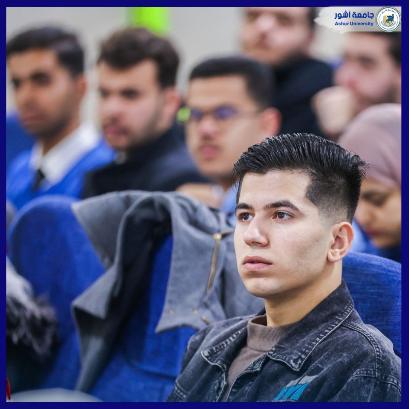 تواجد طلبتنا الاعزاء في قاعات الدراسية لكلية طب العام